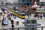 Berlin BVG SL M6 (KT4D 6115) Mitte, Alexanderplatz am 3. April 2015.