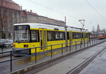 Berlin BVG SL 20 (AEG GT6-94 1001) Prenzlauer Berg, Eberswalder Straße / Friedrich-Ludwig-Jahn-Sportpark im April 1995. - Scan von einem Farbnegativ. Film: Kodacolor 200.