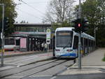 Betriebsaufnahme des Personenverkehrs auf der Linie 302 nach Bochum-Langendreer (S) (hier: Variobahn 110) am 7.