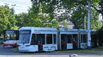 Ein Stadler Variobahn-Wagen der Bogestra wartet Am Hauptbahnhof Wanne-Eickel auf die Abfahrt nach Bochum.