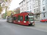 BOGESTRA Straenbahn Wagen 438B (Werbetrger der Bochumer Symphoniker) wartet auf die Einfahrt Haltestelle Bergmannsheil.(27.10.2007) 