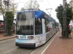 9472 die neue Werbestraenbahn der SWB-Bonn.Hier in Beuel.