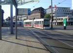 Ein TW der Bremer Straenbahn verlsst die Haltestelle HBF am 31.05.2009 