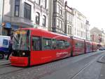 Ein Wagen vom Typ GT8N als Linie 10 Gröpelingen an der Brunnenstr.