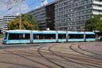 CVAG Wagen 604 in blau mit gelben Streifen.