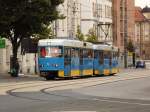 T3DM 505 schiebt am 04.09.2011 B3DM 762 ber die Chemnitzer Carolastrae in Richtung Hauptbahnhof.