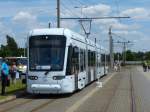 In Schmellwitz angekommen: Bogestra-Variobahn im Shuttleverkehr anlässlich des 110-jährigen Bestehens der Cottbusser Straßenbahn. 15.6.2013