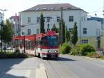 Linie 3 nach Ströbitz bei der Einfahrt in die Station Stadtpromenade.