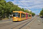 HEAG Mobilo ST13 Wagen 9871 am 04.07.20 in Darmstadt mit passenden Beiwagen
