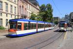 Strassenbahn Darmstadt HEAG  Triebwagen 9864 + Beiwagen 9425 und Triebwagen 790  Haltestelle Schloss  22/7/2022