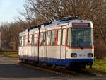 ST11 TW8210 ex Straßenbahn Darmstadt steht seit November 2025 vor dem Straßenbahn Museum der Bahnwelt Darmstadt-Kranichstein in der Marburger Straße. Aufgenommen am 27.12.2025