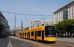 Dresden: NGTDXDD 2904 im Einsatz auf der Linie 2 nach Kleizschachwitz in der Wilsdruffer Stra�e. (08.06.2026)