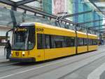 Dresden - Strassenbahn Nr.2606 unterwegs auf der Linie 9 am 10.12.2008  