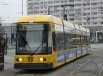 Dresden - Strassenbahn Nr.2541 unterwegs auf der Linie 4 am 10.12.2008
