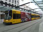 Dresden - Strassenbahn Nr.2830 unterwegs auf der Linie 4 am 10.12.2008