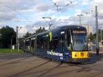 Dresden: Straenbahnlinie 3 nach Coschtz an der Haltestelle Pirnaischer Platz.(18.8.2010) 