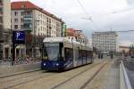 Dresden - DVB/Linie 4 - 2501 zw. den Hst. Pirnaischer Platz und Altmarkt am 16.11.2008