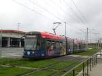 Dresden: Straenbahnlinie 7 nach Weixdorf an der Haltestelle Gompitz Gompitzer Hhe.(29.7.2011)