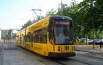 Dresden am 26.08.2011.
NGT D 8 DD - 2604 - am Postplatz.
2604 auf der Linie 8 Richtung Hellerau.
Aufnahmezeit spter Nachmittag.