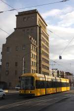 Dresden - DVB/Linie 6 - 2506 am 16.11.2008 bei Hst. Albertplatz.