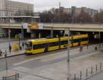 DVB 2604 als Linie 8 nach Hellerau, am 05.01.2013 am Dresdener Hauptbahnhof.