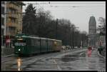 An der Pempelforter Strae konnte ich 2651 mit Beiwagen fotografieren. Schn zu erkennen ist die Glhbirnenbeleuchtung im Beiwagen. Aufgenommen am 06.01.11.