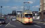 Am Oberbilker Markt wurde der GT6 2417 im Juni 2002 auf der Linie 706 aufgenommen, noch im gleichen Jahr wurde er abgestellt und verkauft. Heute befindet sich ungefähr hier die neue Haltestelle der 706, auf dem rechts sichtbaren Grundstück steht das neue Justizgebäude.