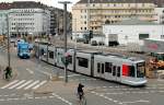 Auf dem Weg von Unterrath zur Universität ist ein NF10 als Linie 707 am 12.02.2016 von der Bilker Allee in die Elisabethstraße abgebogen und wird gleich den Bilker Bahnhof erreichen