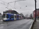 3307 als Linie 712 verlässt gerade die Haltestelle Am Wehrhahn in Richtung Innenstadt. 14.2.2016