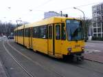 Ein DUEWAG-Stadtbahnwagen M8 der EVAG an der Volkshochschule in Essen als Einsatzwagen nach Katernberg am 16.