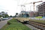 VGF Düwag O-Wagen 111 am 11.08.19 in Frankfurt Niederrad als Pendelverkehr zum Sommerfest des Straßenbahn Museums