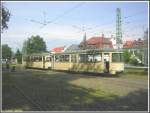 Am 01.07.2007 fand am Verkehrsmuseum Frankfurt am Main ein Sommerfest statt. Bei den Vorbereitungen vor der offiziellen ffnung fr die Besucher drckte der Museumstriebwagen 124 Bauart L (ex 224 Baujahr 1956 DWAG) den l-Beiwagen mit Hlfe einer Kupplungsstange vor die Halle Ost des Verkehrsmuseums, ein seltenes Bild, da der Beiwagen mal vor dem Triebwagen war.