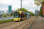 VGF Bombardier Flexity Classic S-Wagen 241 am 23.04.22 in Frankfurt