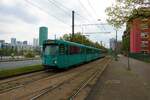 VGF Düwag Pt-Wagen 727+7xx am 23.04.22 in Frankfurt als Linie 20 im Stadtionverkehr 