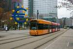 VGF Bombardier Flexity Classic S-Wagen 223 am 03.12.22 in Frankfurt am Main
