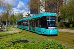 VGF Straßenbahn Frankfurt Alstom Citadis SX05 T-Wagen 307 am 11.04.23 in Frankfurt auf der Linie 17 