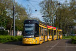 Frankfurt/Main  VGF T WAgen 305 als Linie 17, Stresemannallee/Gartenstraße, 04.05.2023 