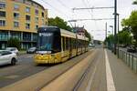 VGF Alstom Citadis SX05 T-Wagen 305 am 21.07.23 in Frankfurt am Main auf der Linie 18 am Wasserpark