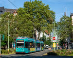 Frankfurt/Main     VGF R-Wagen 023 als Linie 15, Schweizer Platz, 12.09.2023 
