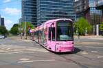 VGF Bombardier Flexity Classic S-Wagen 242 am 12.05.24 in Frankfurt am Main