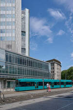 S-Wagen 274 war am 26.07.2026 als Linie 11 von Fechenheim nach H�chst unterwegs.