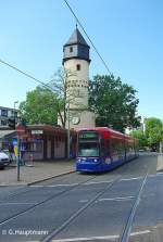 Richtung Stadion ist S-Wagen 235 am 30.5.09 unterwegs als er an der Galluswarte ankommt.