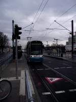 VGF Linie 18 wurde am 11.12.11 eingeweiht und am 12.12.11 fr Tw 245 an der Friedberger Warte als Umlauf 07