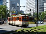 VGF Düwag M-Wagen 102 am 10.07.16 in Frankfurt Messe als Pendelverkehr zum Sommerfest im Verkehrsmuseum