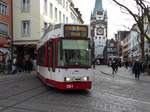 Freiburger VAG Düwag GT8Z 261 am 20.03.17 in der Innenstadt