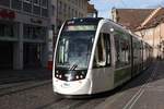 FREIBURG im Breisgau, 20.10.2019, Zug Nr. 312 als Tram1 nach Landwasser in der Bertoldstraße zwischen den Haltestellen Bertoldsbrunnen und Stadttheater