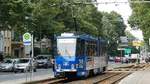 Wagen 305 der Görlitzer Straßenbahn kurz hinter der Station Lutherstraße.