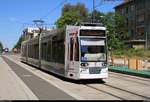 MGT6D, Wagen 646 mit Werbung für die Bundeswehr, der Halleschen Verkehrs-AG (HAVAG) als Linie 2 von Soltauer Straße nach Südstadt, Veszpremer Straße, verlässt die Haltestelle