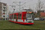 Duewag/Siemens MGT6D, Wagen 651, als Zusatzfahrt in der Wolfsburger Straße, kurz vor der Haltestelle An der Eselsmühle in Halle (Saale).