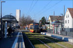 Mit der Straßenbahn nach Knielingen-Nord -    Die Haltestelle Sudetenstraße liegt am westlichen Ende der Siemensallee.